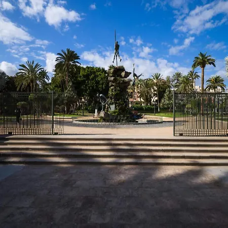 House In Palmas De Gran Canaria * Las Palmas de Gran Canaria